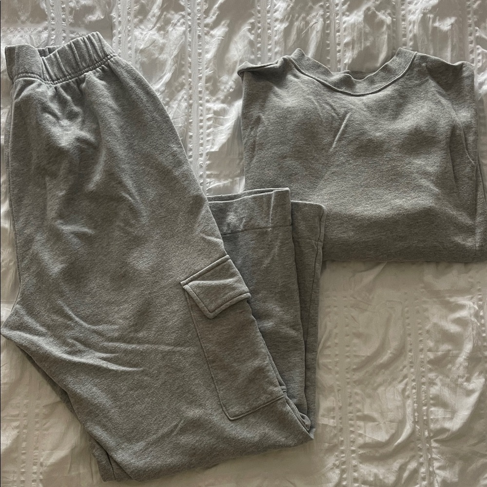 GAP Gray Women's Pants & Jumpsuit Set